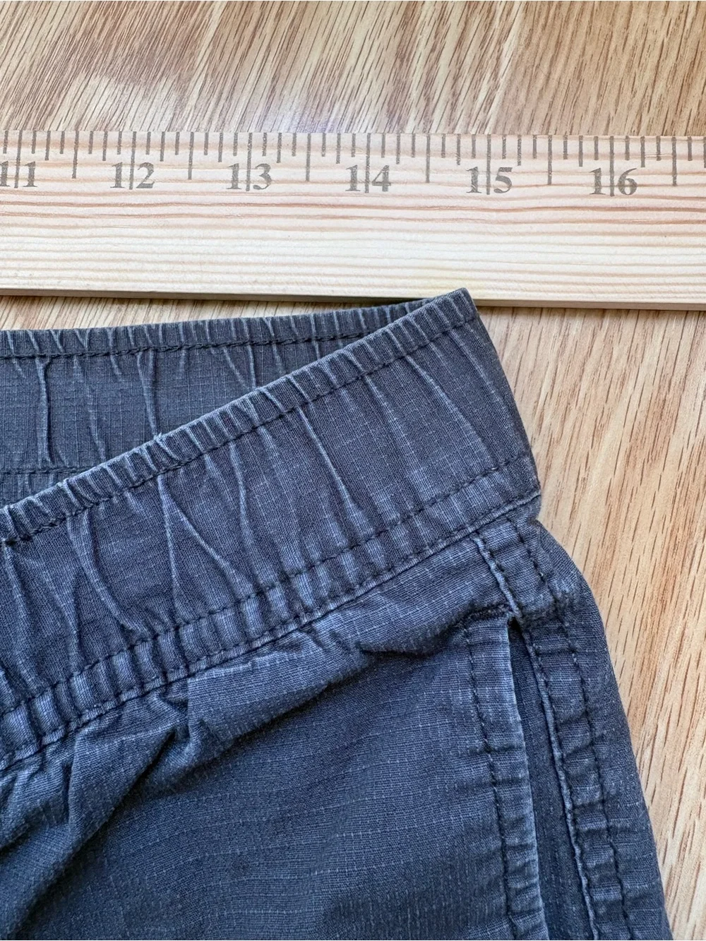 Vuori gray string ripstop climber pants size medium *holes - Picture 2 of 11